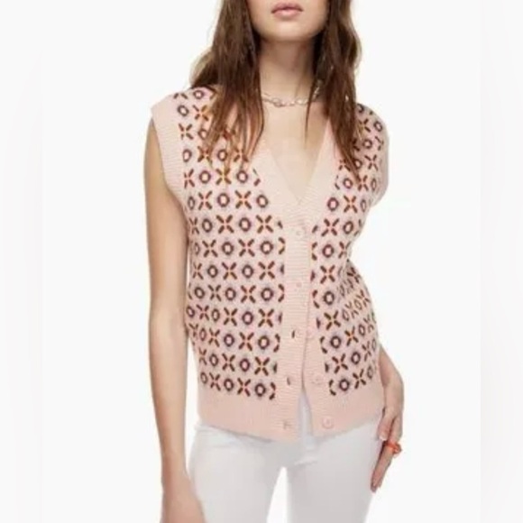 Aritzia Sunday Best Sundeh Preston Sweater Vest - Picture 2 of 10